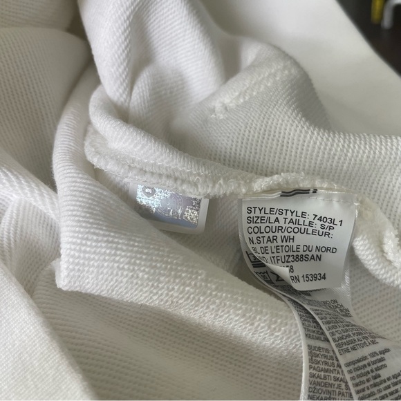 Canada Goose Kangaroo Pocket Pullover Hoodie - Picture 4 of 8